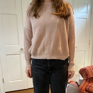Brandy Melville sweater in great condition